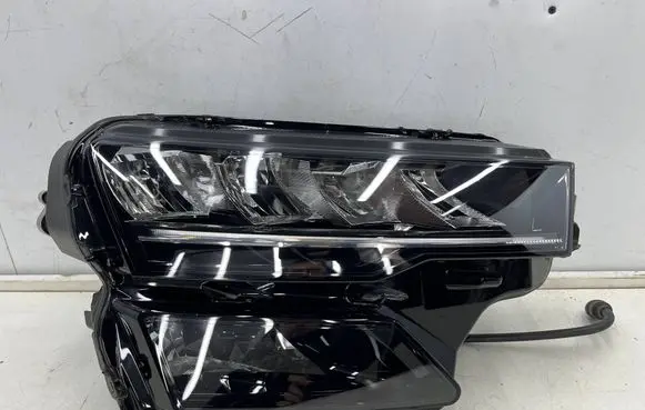 Skoda Karoq Headlight/headlamp 57B941010