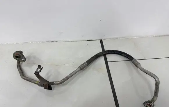 Ford Focus C-MAX Air conditioning (A/C) pipe/hose