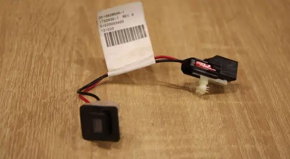 Maserati Ghibli EUR ISO radio connector 