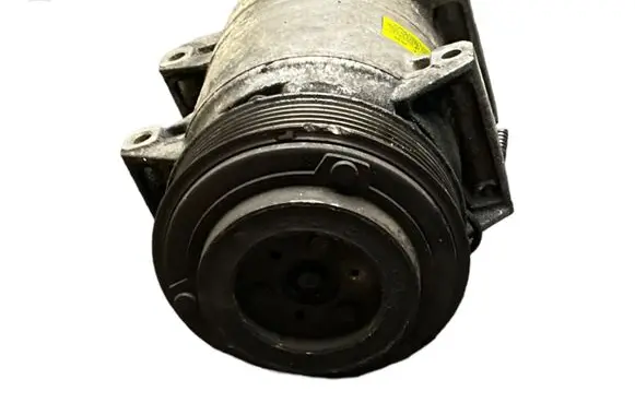 Volvo S40 Air conditioning (A/C) compressor (pump) 8708581
