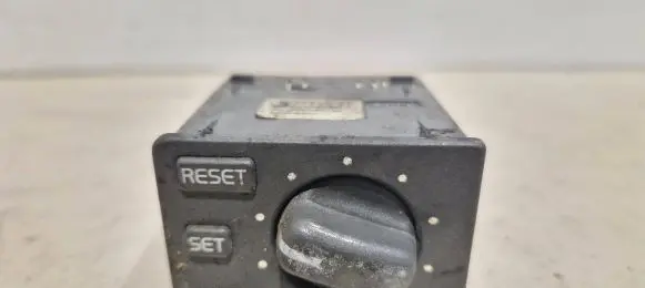 Volvo S40, V40 Cruise control unit/module 30857598