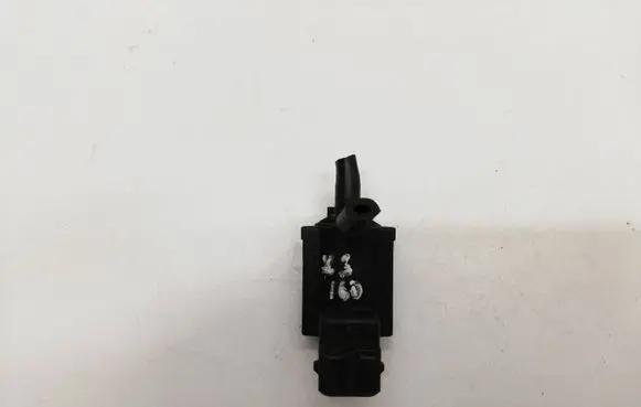 BMW X3 E83 Turbo solenoid valve 1742712 72234100