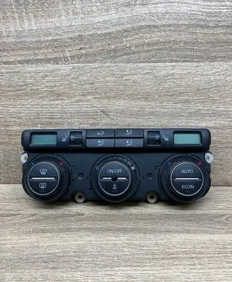Volkswagen PASSAT B6 Climate control unit 74677531V