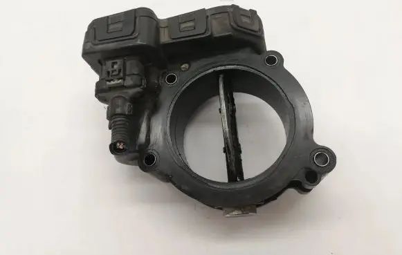 Mercedes-Benz E W212 Throttle valve A6510900470