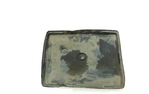 Battery tray