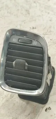Dodge Durango III Dashboard side air vent grill/cover trim X90017100XX