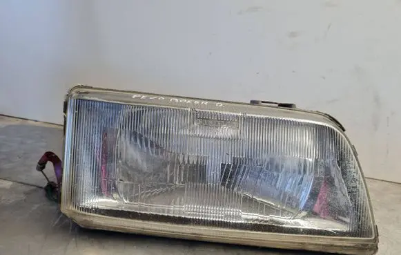Peugeot Boxer Headlight/headlamp 35680748