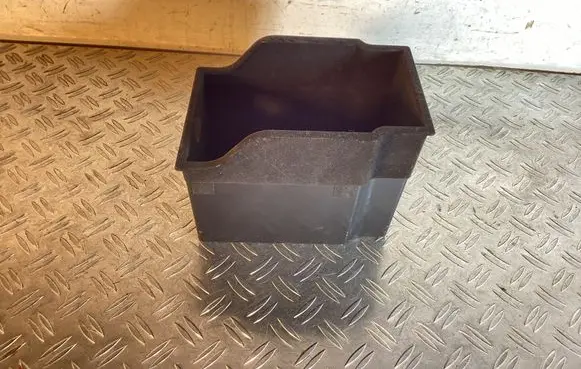 Lexus RX 450H Glove box central console 5882648030