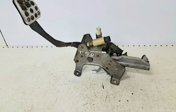 Honda Civic Clutch master cylinder 