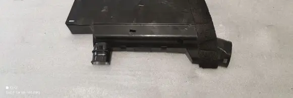 Volvo S60 Fuse box cover E02298900