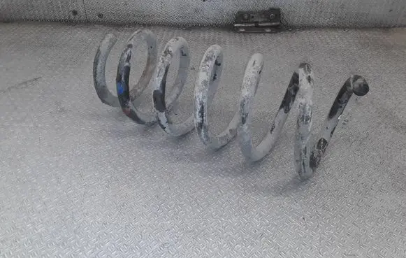 Nissan Primastar Front coil spring