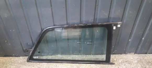 Audi A3 S3 8L Rear side window