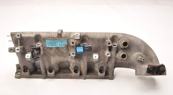 Opel Astra J Intake manifold 55565246