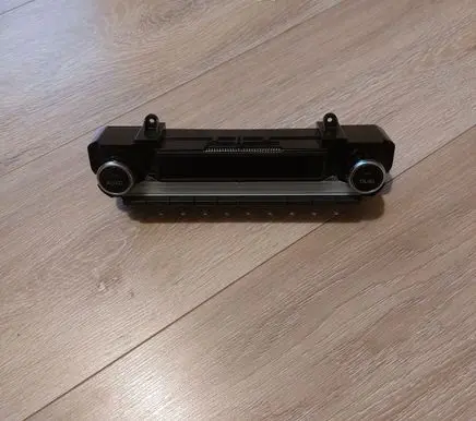 Toyota Yaris XP210 Climate control unit 559000DN00