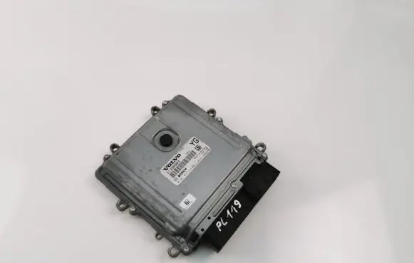 Volvo V60 Engine control unit/module ECU 31336983 0281018414