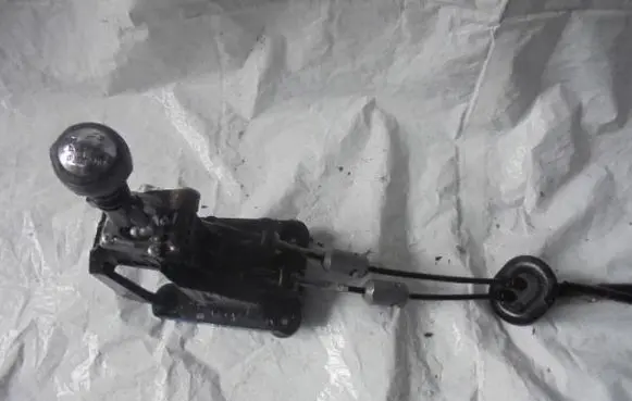 Peugeot 3008 I Gear selector/shifter in gearbox 