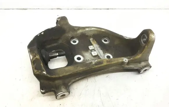 Mercedes-Benz AMG GT R190 C190 Front wheel hub 1900400Q2 A1900400