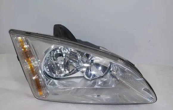 Ford Focus Headlight/headlamp 4M5113W029Af 10178 1C37T
