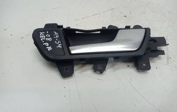 Audi A4 S4 B8 8K Front door interior handle 8K0837020