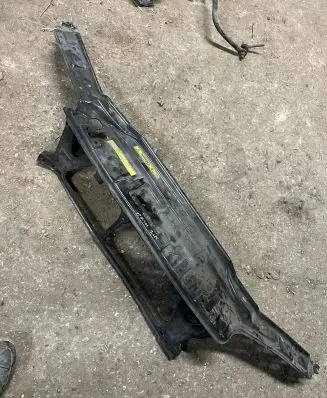 Volvo S60 Top upper radiator support slam panel