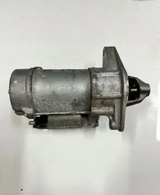 Toyota RAV 4 (XA30) Starter motor K114F