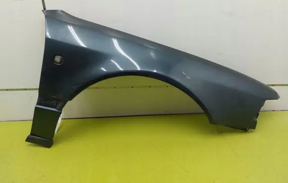 Audi A8 S8 D2 4D Fender LY7L