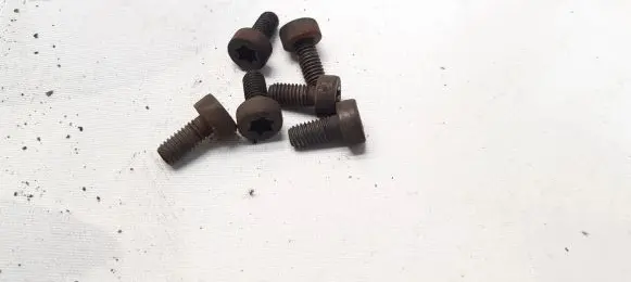 Opel Corsa C Nuts/bolts 