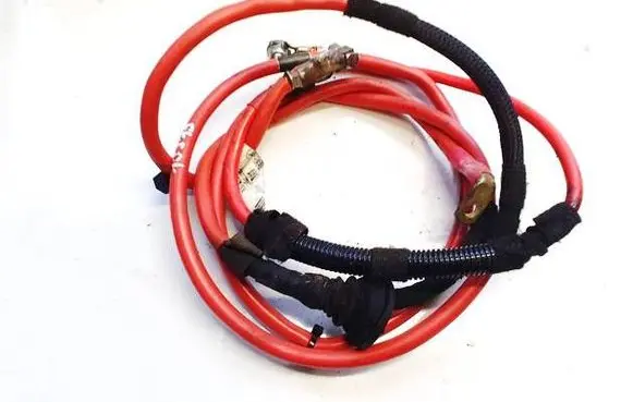 Positive cable (battery)