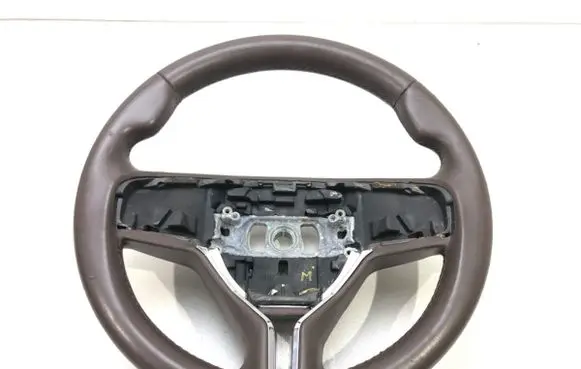 Maserati Quattroporte Steering wheel