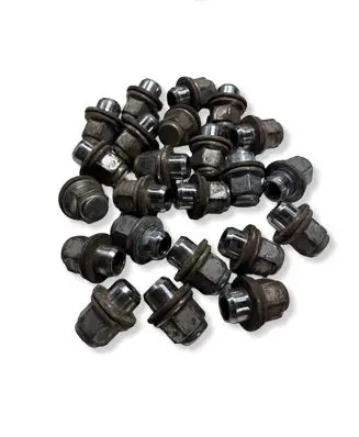 Toyota RAV 4 (XA20) Nuts/bolts 