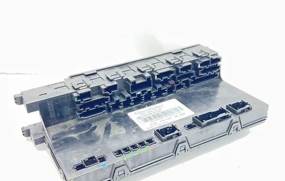 Mercedes-Benz E W211 Fuse module 2115455101 5DK00804745