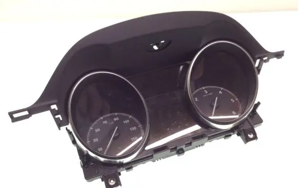 Land Rover Discovery Sport Speedometer (instrument cluster) JK7210F844BD