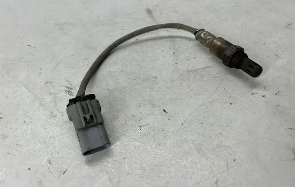 Chevrolet Traverse II Lambda probe sensor 12667438
