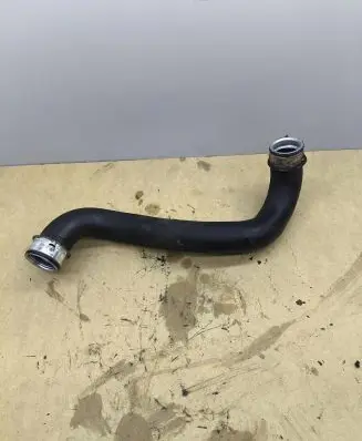 Mercedes-Benz CLS C219 Engine coolant pipe/hose A2115015482