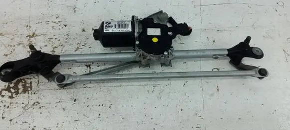 BMW 4 F36 Gran coupe Front wiper linkage and motor 7192963