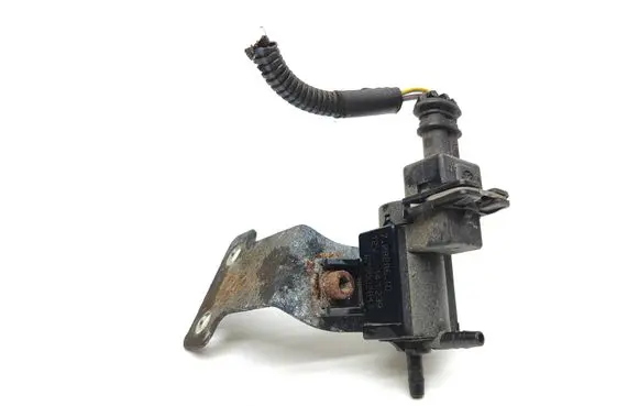 Maserati Ghibli Turbo solenoid valve 72828610 14T239 670002843