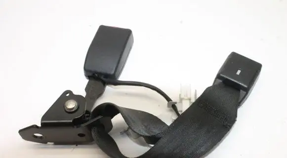 Mazda CX-5 Rear seatbelt buckle
