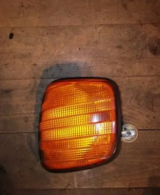 Front indicator light