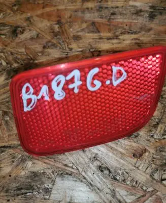 Rear tail light reflector