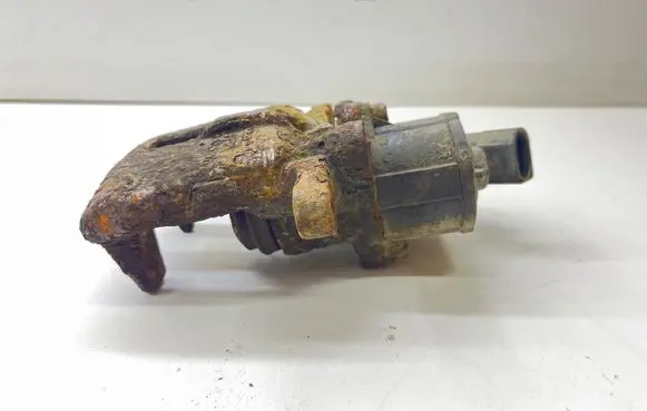 Audi A6 S6 C6 4F Rear brake caliper