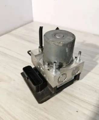 Peugeot 3008 I ABS Pump 9676244880 9674677580