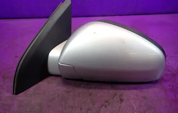 Opel Vectra C Front door electric wing mirror 