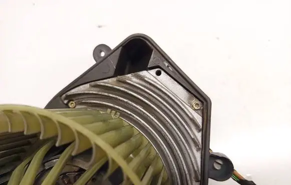 Audi A4 S4 B5 8D Heater blower motor/fan resistor 