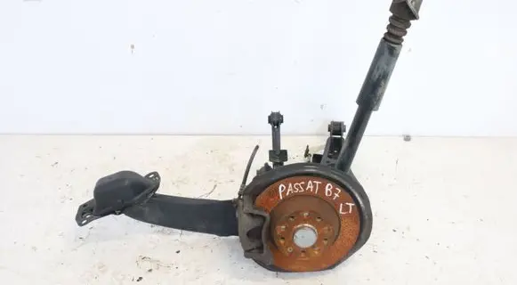 Rear wheel hub spindle/knuckle