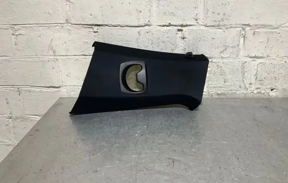 BMW 7 F01 F02 F03 F04 (B) pillar trim (top) 9112739