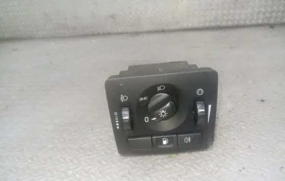 Volvo C30 Light switch 30739298
