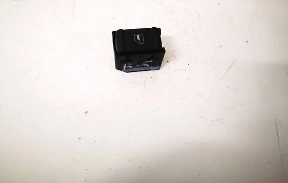 Volkswagen Golf IV Electric window control switch 3B0959855B