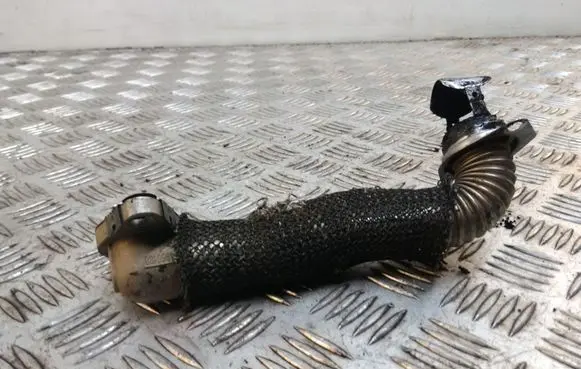 Ford Focus EGR valve line/pipe/hose 9674950180