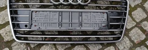 Audi A7 S7 4G Front bumper upper radiator grill 4G8853651G