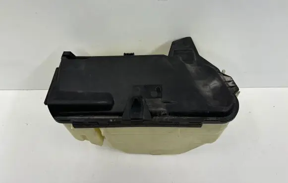 Mercedes-Benz CLS AMG C219 Fuse box set A2115400482
